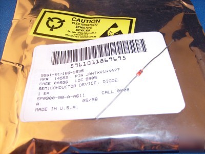 One zener diode 1N4477 jantxv
