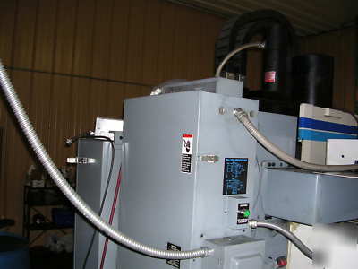 1993 fadal VMC4020 cnc milling machine machining center