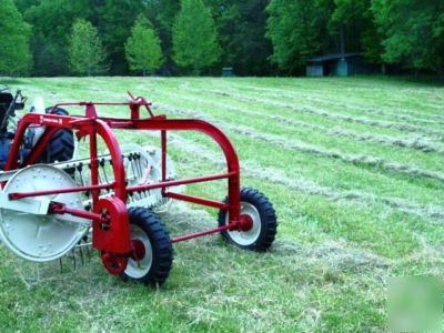 Field ready international ih 14 hay rake 