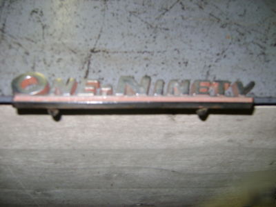  , allis chalmers 190 front grille emblem