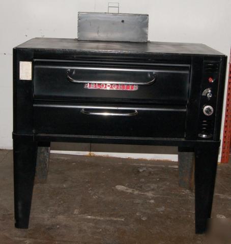 New blodgett one-deck gas pizza oven w/ stone, 50
