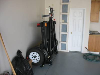 New folding utility trailer for atv's and motorcycles