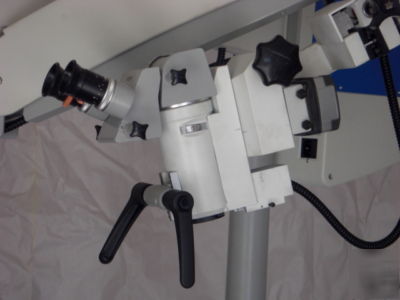 Rebuilt carl zeiss microscope for dental surgery