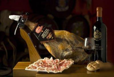 Serrano ham bone-in plus free holder