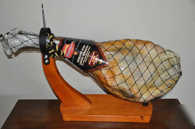 Serrano ham bone-in plus free holder