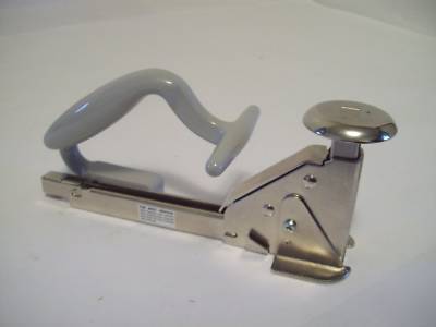 New legend L19 heavy duty pattern tacker stapler tool