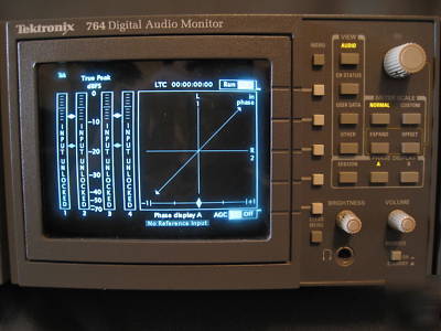 Tektronix WFM601E and 764 digital audio & video monitor
