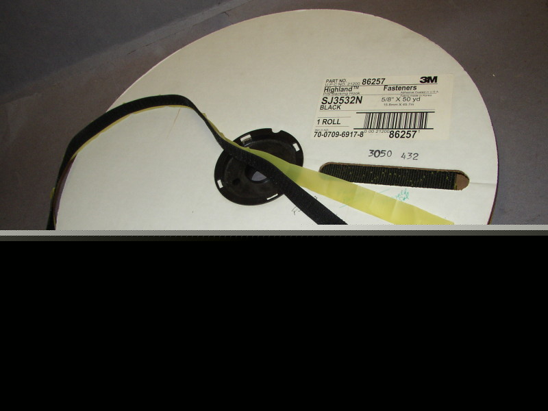 3M scotchmate 5/8X50 sticky black fastening hook velcro