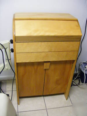 Custom optometrist trial lens cabinet w/trial lens set