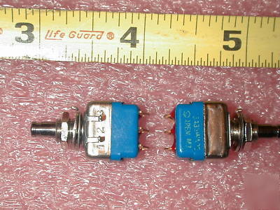 Apem 18235WAD2 pushbutton right angle switch 1 piece