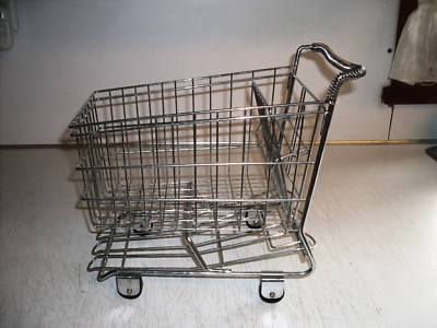 Minature shopping cart really nice