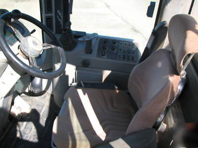  case 621C wheel loader - tight machine - we deliver