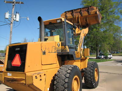  case 621C wheel loader - tight machine - we deliver