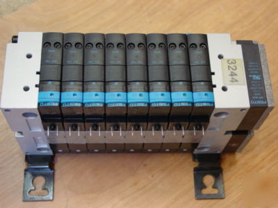 Festo CPV18-vi pneumatic valves 8 pack 24 volts dc