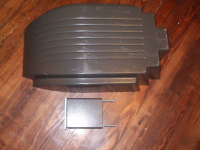Parking lot lights 175WATT (cooper lighting)