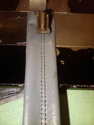 Singer double needle leather walking foot machine 