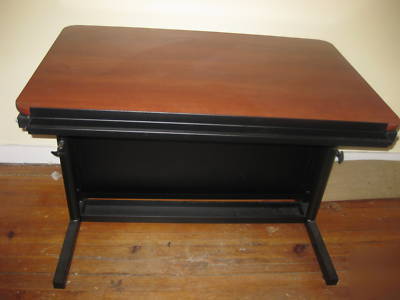 Versa table 48