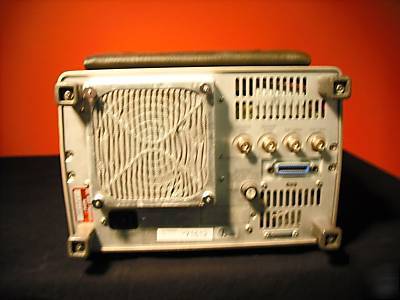 Hp 3561A dynamic signal analyzer w/opt 001