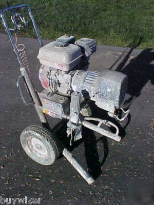 Nice graco GM5000 airless paint sprayer w/ honda engine