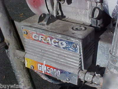Nice graco GM5000 airless paint sprayer w/ honda engine