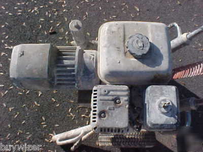Nice graco GM5000 airless paint sprayer w/ honda engine