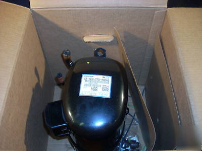 New emerson copeland 1-1/2 ton ht-R22 CR18KQ-TF5-980WB 