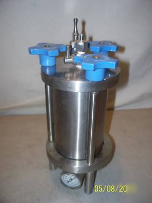 Millepore hazardous waste filter pressure vessel s.s.