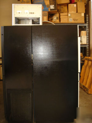 Rapid prototyping machine / sls dtm-2000 sinstation