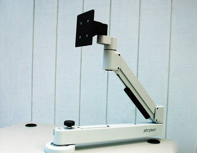 Stryker extra wide or equipment cart w / monitor arm 