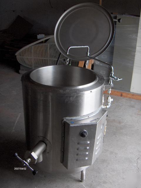 Legion 30 gallon electric steam kettle 