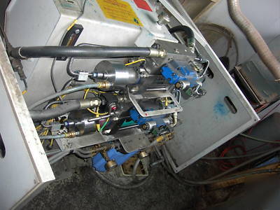 Flow wmc-4040 dynamic waterjet low hours