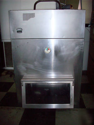 Silver king lettuce crisper/dispenser (SK25B)-used