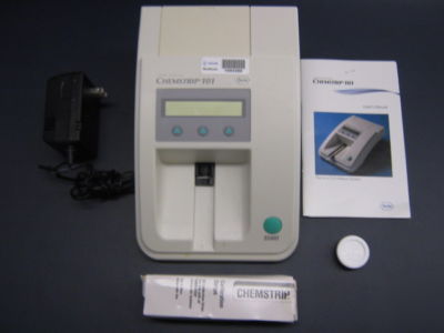 Roche chemstrip 101 urine analyzer in vitro diagnostic