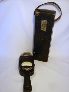 Vintage ge general electric a-c volt ammeter clamp on