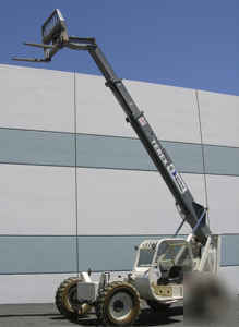 2003 terex TH842C 8,000 lb reach 4X4X4