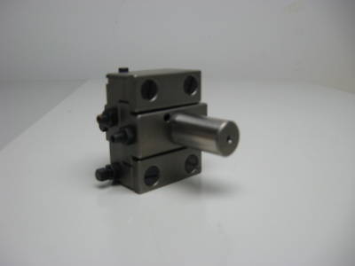 Brown & sharpe recessing tool holder for 00