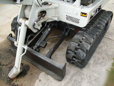 Clean takeuchi mini excavator all systems work great 
