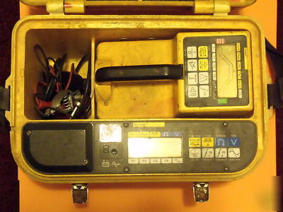Dynatel 3M cable fault locator 1243 digital