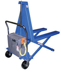 High rise lift truck - ac power, 20