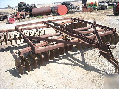 International 37 12' wheel disk disc hyd lift pull type