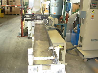 Plastic extruder barron ospree pelletizing line