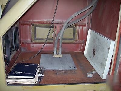 Vacu-blast dry honing sandblaster automatic dicing
