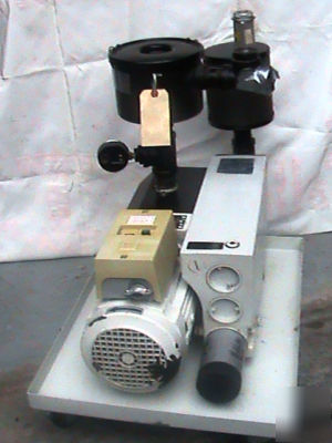 Vacuum pump assembly, leybold-heraeus, pump type sv 40