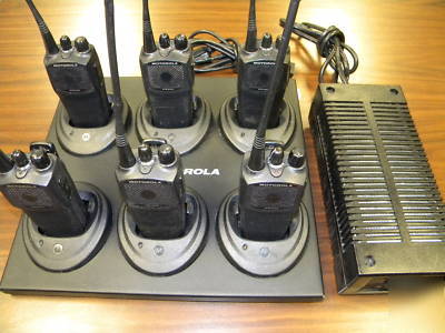 6EA motorola PR400 jobsite two way radios w/chargers 