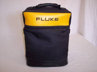 Fluke 1550B megohmmeter with leads, case, manuals