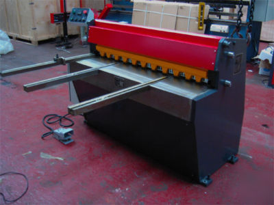 New sheet metal guillotine shear vertical action, 
