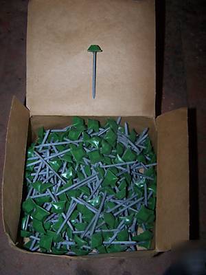 Onduline roofing/ siding nails box green or red 4# box 
