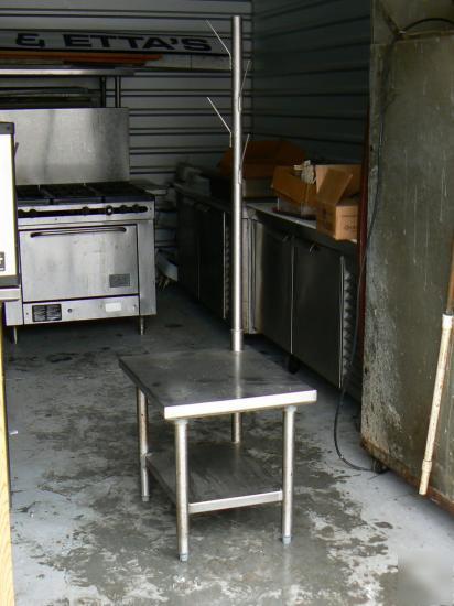 Stainless steel table w. utensil pole umbrella hooks