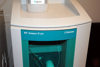 Metrohm 881 compact ic pro chromatograph *demo unit*