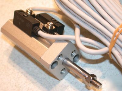 4 smc compact 2